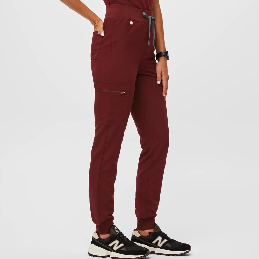 Fig High Waisted Zamora Jogger Scrub Pants burgundy size large nurse scrubs pant - Picture 11 of 14
